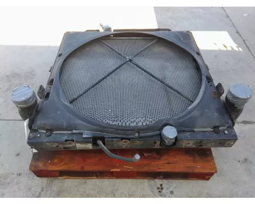 KENWORTH T680 COOLING ASSEMBLY (RAD, COND, ATAAC)