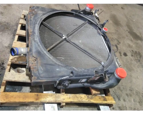 KENWORTH T680 COOLING ASSEMBLY (RAD, COND, ATAAC)