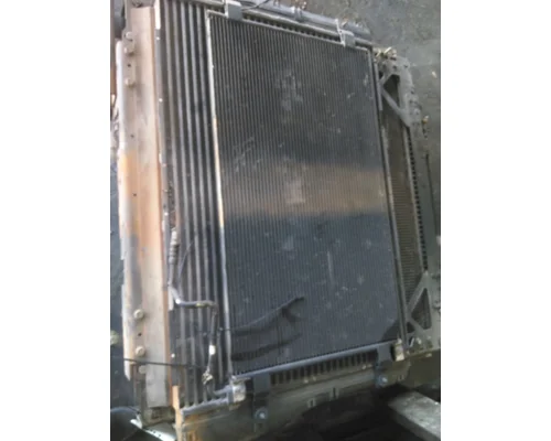 KENWORTH T680 COOLING ASSEMBLY (RAD, COND, ATAAC)