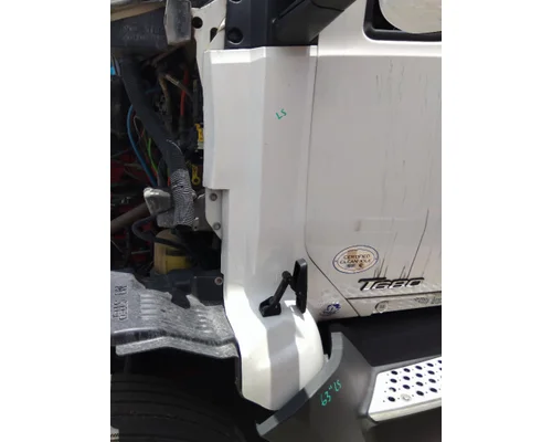 KENWORTH T680 COWL