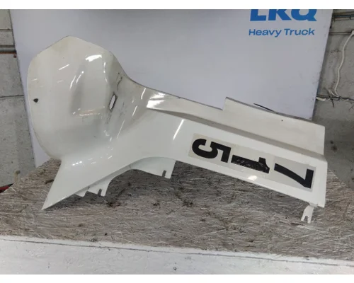 KENWORTH T680 COWL