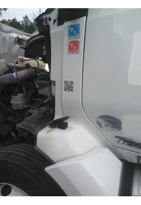 KENWORTH T680 COWL