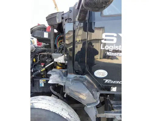 KENWORTH T680 COWL