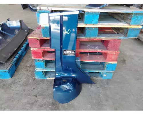 KENWORTH T680 COWL