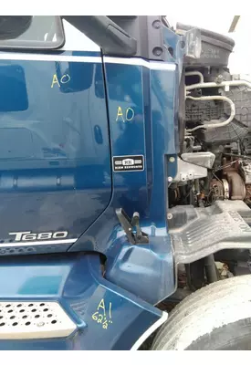 KENWORTH T680 COWL