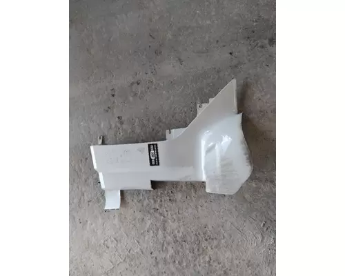 KENWORTH T680 COWL