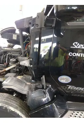 KENWORTH T680 COWL