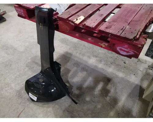 KENWORTH T680 COWL