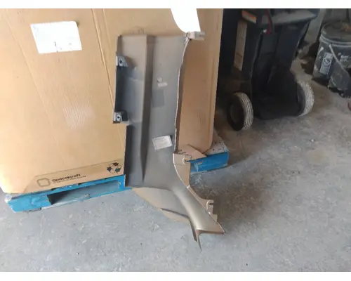 KENWORTH T680 COWL
