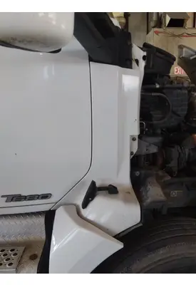 KENWORTH T680 COWL