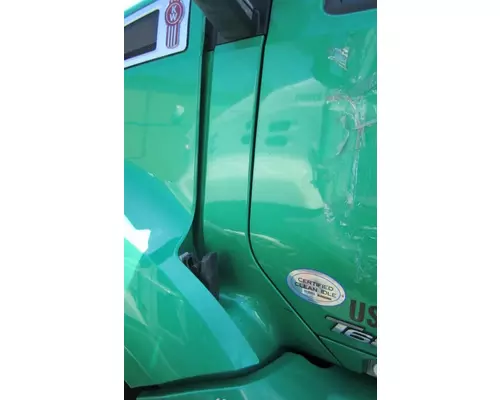 KENWORTH T680 COWL