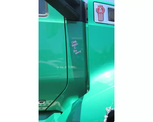 KENWORTH T680 COWL