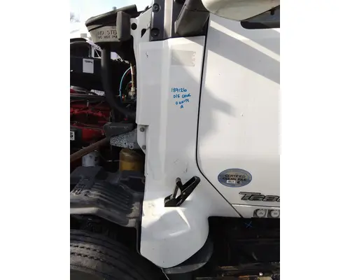 KENWORTH T680 COWL