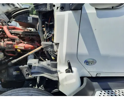 KENWORTH T680 COWL