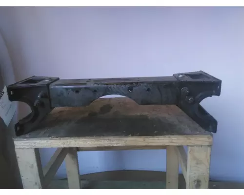 KENWORTH T680 CROSSMEMBER