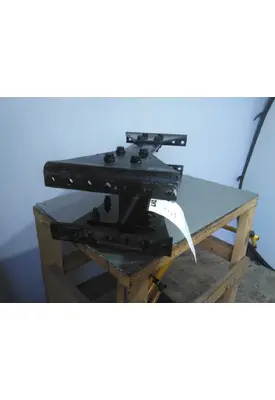 KENWORTH T680 CROSSMEMBER