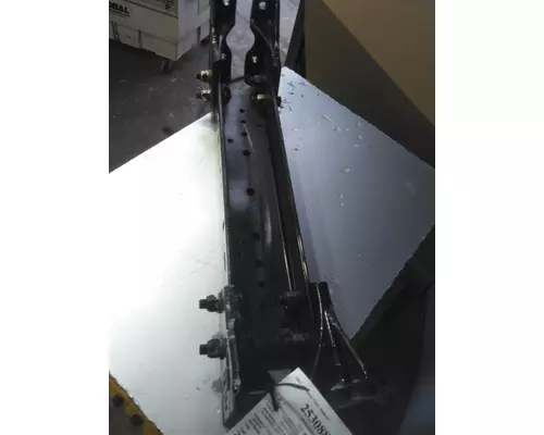 KENWORTH T680 CROSSMEMBER
