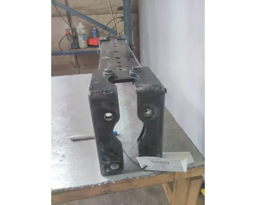 KENWORTH T680 CROSSMEMBER