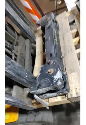 KENWORTH T680 CROSSMEMBER