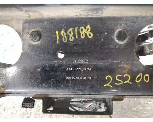 KENWORTH T680 CROSSMEMBER