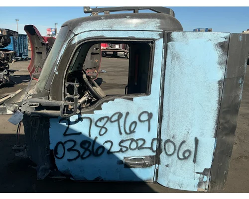 KENWORTH T680 Cab Assembly