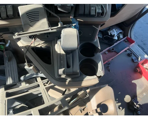 KENWORTH T680 Cab Assembly