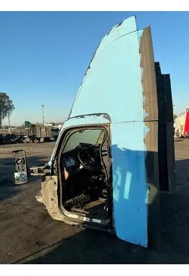 KENWORTH T680 Cab Assembly