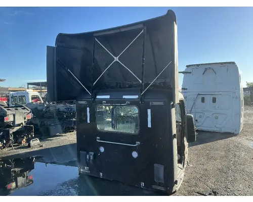 KENWORTH T680 Cab Assembly