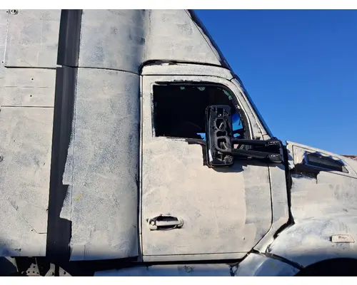 KENWORTH T680 Cab Assembly