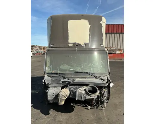 KENWORTH T680 Cab Assembly