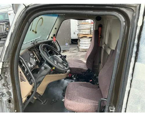 KENWORTH T680 Cab Assembly