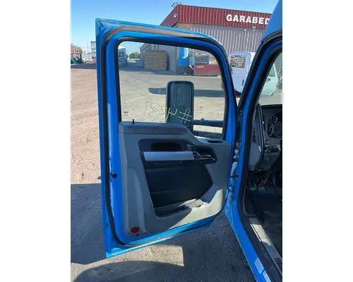 KENWORTH T680 Cab Assembly