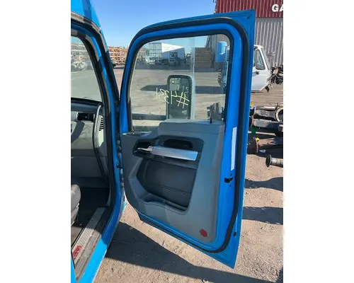 KENWORTH T680 Cab Assembly