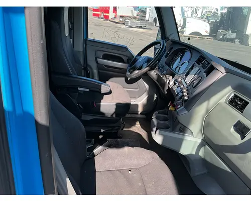 KENWORTH T680 Cab Assembly