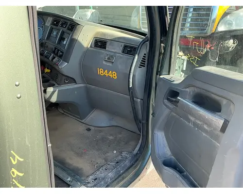 KENWORTH T680 Cab Assembly