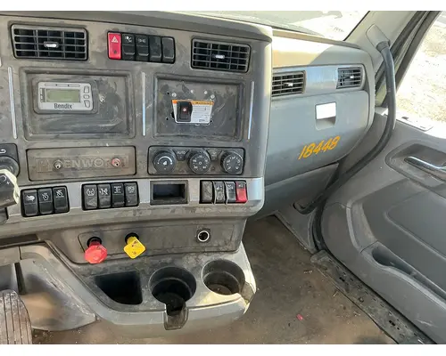 KENWORTH T680 Cab Assembly