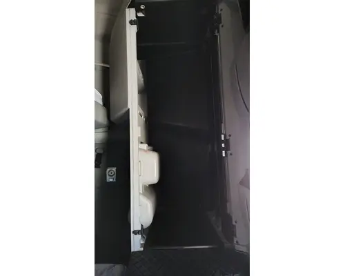 KENWORTH T680 Cab Assembly