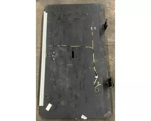 KENWORTH T680 Cab Back Panel