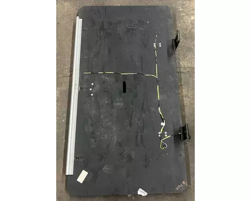 KENWORTH T680 Cab Back Panel