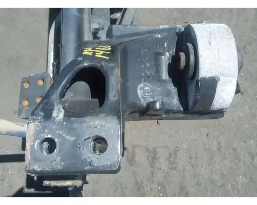 KENWORTH T680 Cab Mount Bracket
