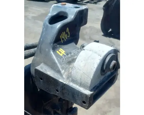 KENWORTH T680 Cab Mount Bracket