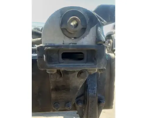 KENWORTH T680 Cab Mount Bracket