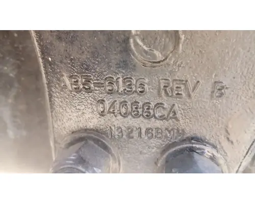 KENWORTH T680 Cab Mount Bracket