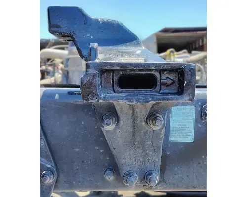 KENWORTH T680 Cab Mount Bracket