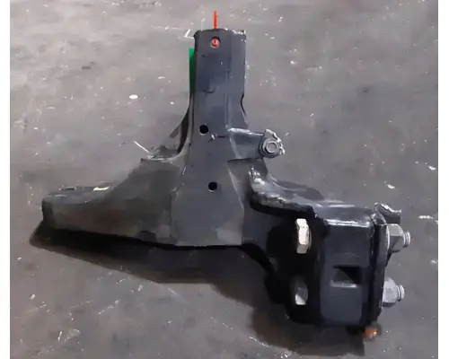 KENWORTH T680 Cab Mount Bracket