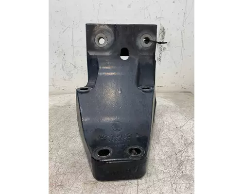 KENWORTH T680 Cab Mount