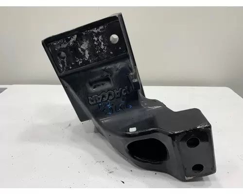 KENWORTH T680 Cab Mount