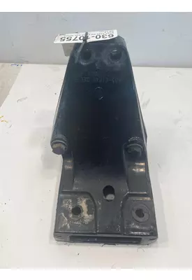 KENWORTH T680 Cab Mount