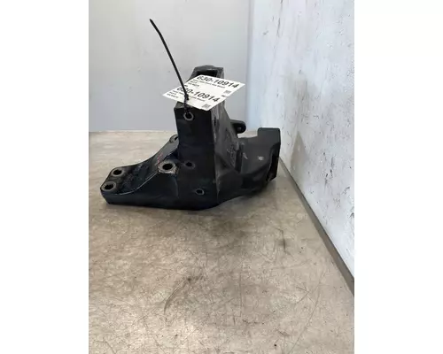 KENWORTH T680 Cab Mount