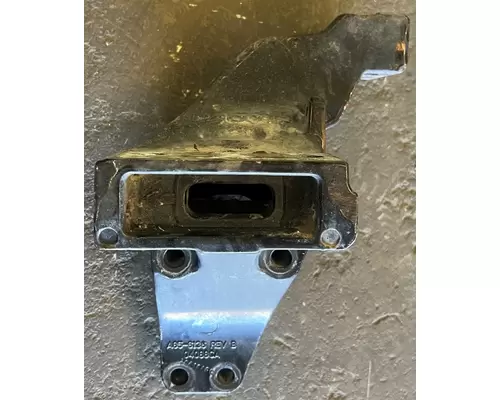 KENWORTH T680 Cab Mount